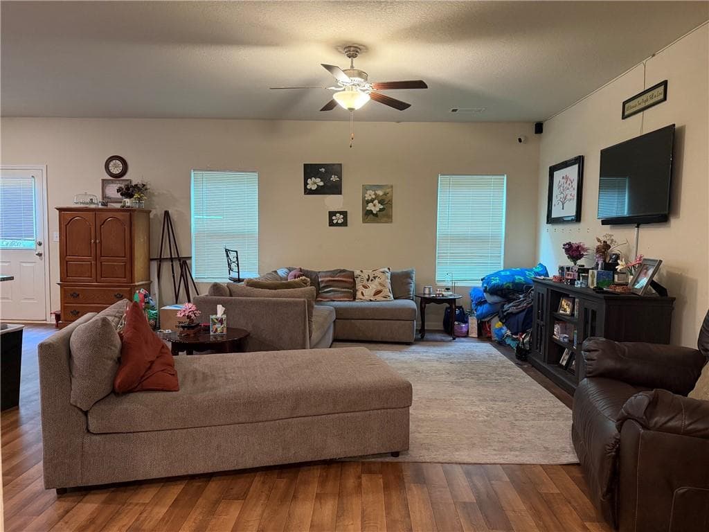 3 bedroom, 3 bathroom, 1,793 sq ft single family residence for sale at 344 Augusta Woods Drive, Villa Rica, GA 30180 — photo 6