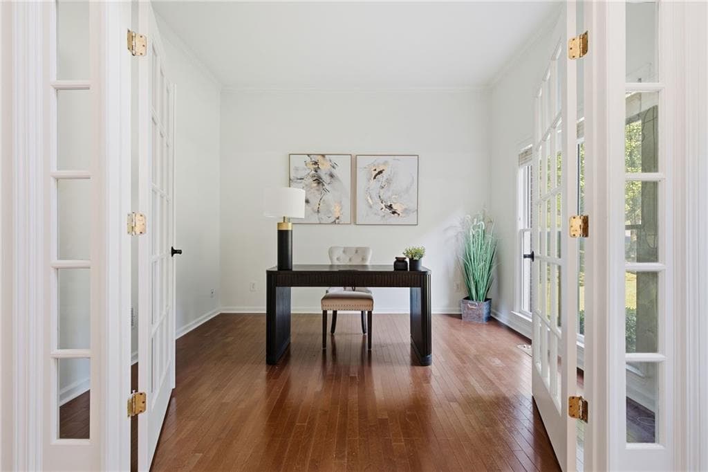 4 bedroom, 4 bathroom, 3,614 sq ft single family residence for sale at 2330 Rose Walk Drive, Alpharetta, GA 30005 — photo 3