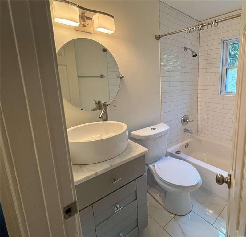 3 bedroom, 2 bathroom, 975 sq ft single family residence for rent at 2093 Verbena Street, Atlanta, GA 30314 for $1,950 a month — photo 8