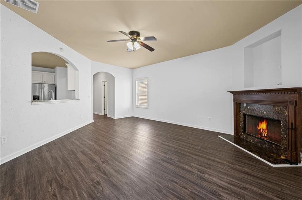 3 bedroom, 3 bathroom, 2,084 sq ft single family residence for rent at 578 Hardy Water Drive, Lawrenceville, GA 30045 for $2,200 a month — photo 6