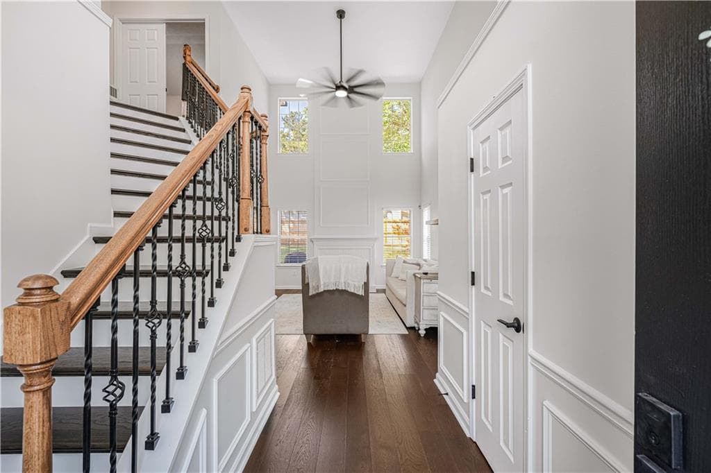 3 bedroom, 3 bathroom, 1,700 sq ft single family residence under contract at 1065 Arborhill Lane, Alpharetta, GA 30004 — photo 2