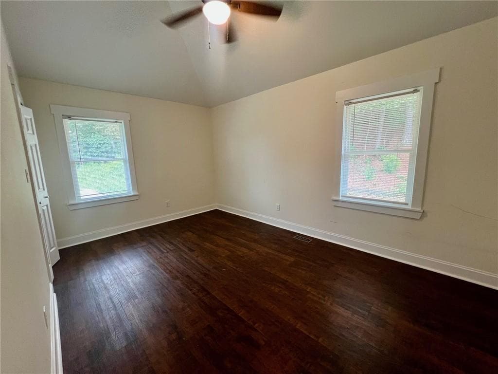 2 bedroom, 2 bathroom, 988 sq ft single family residence for rent at 470 Barnes Mill Drive, Marietta, GA 30062 for $1,800 a month — photo 7
