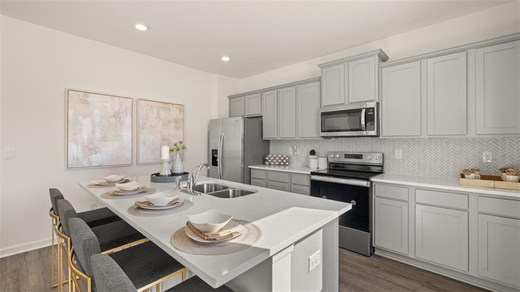 4 bedroom, 3 bathroom, 2,338 sq ft single family residence for sale at 172 Pinemarrow Trail, Stockbridge, GA 30281 — photo 7