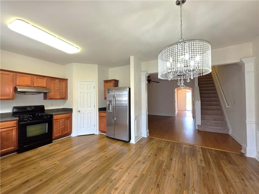 3 bedroom, 3 bathroom, 1,696 sq ft townhouse for rent at 1908 Dilcrest Drive, Duluth, GA 30096 for $2,100 a month — photo 7