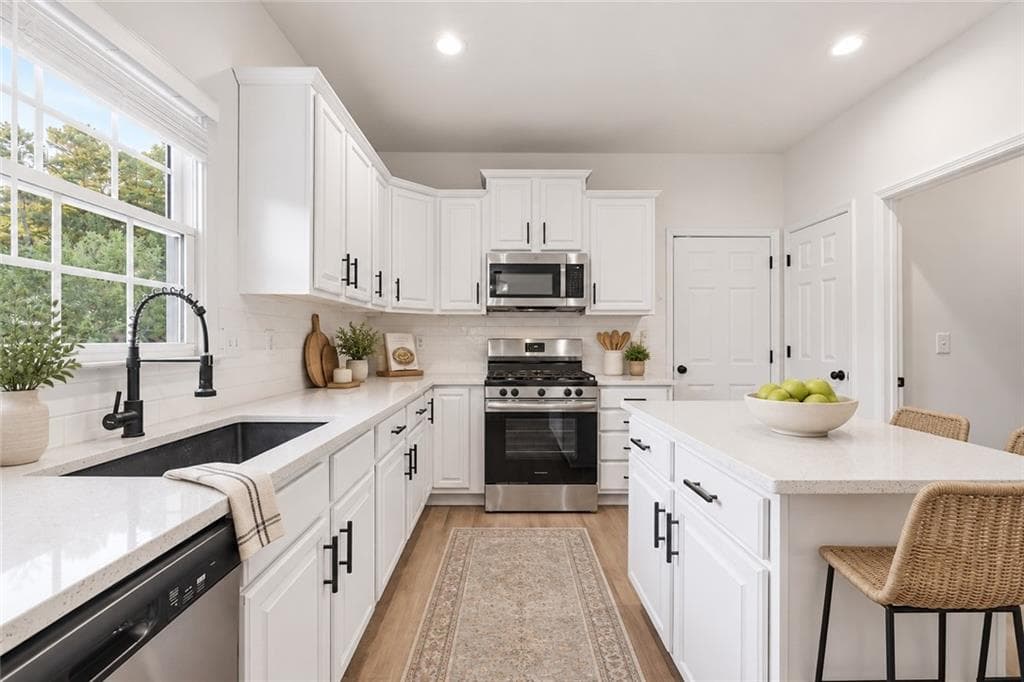 5 bedroom, 5 bathroom, 3,581 sq ft single family residence for sale at 6027 Windfall Court, Powder Springs, GA 30127 — photo 3