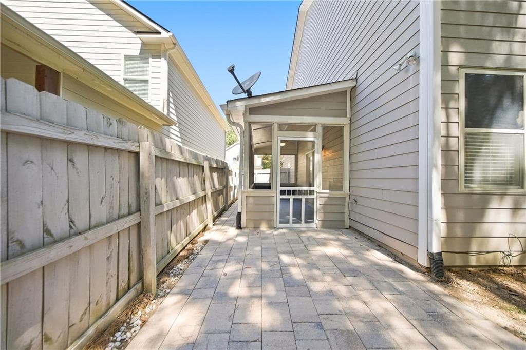 3 bedroom, 3 bathroom, 1,946 sq ft single family residence for sale at 338 Alcovy Way, Woodstock, GA 30188 — photo 5