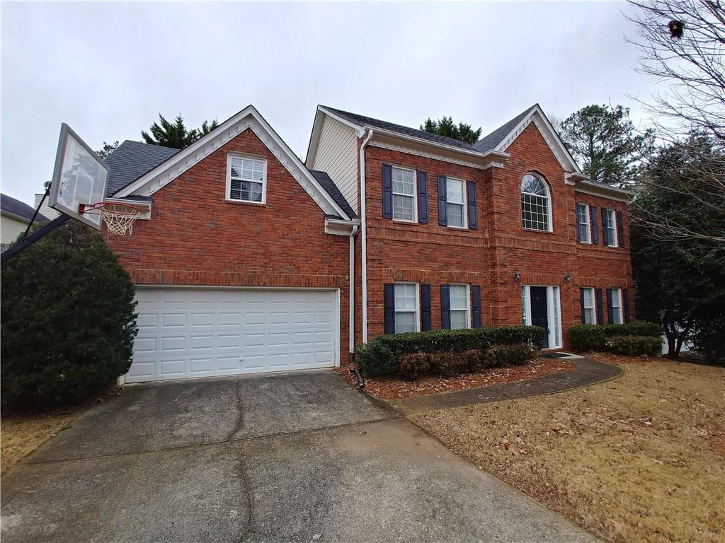 4 bedroom, 3 bathroom, 2,254 sq ft single family residence for rent at 310 Belmont Chase Court, Alpharetta, GA 30005 for $2,499 a month — photo 1 of 17