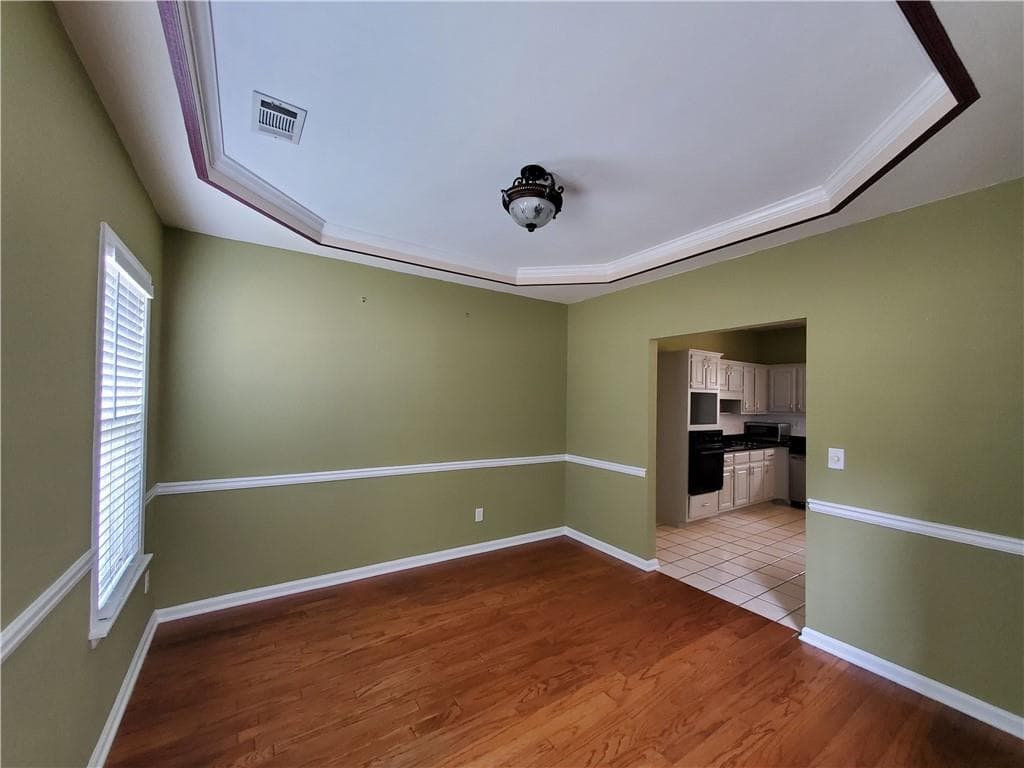 4 bedroom, 3 bathroom, 2,254 sq ft single family residence for rent at 310 Belmont Chase Court, Alpharetta, GA 30005 for $2,499 a month — photo 4