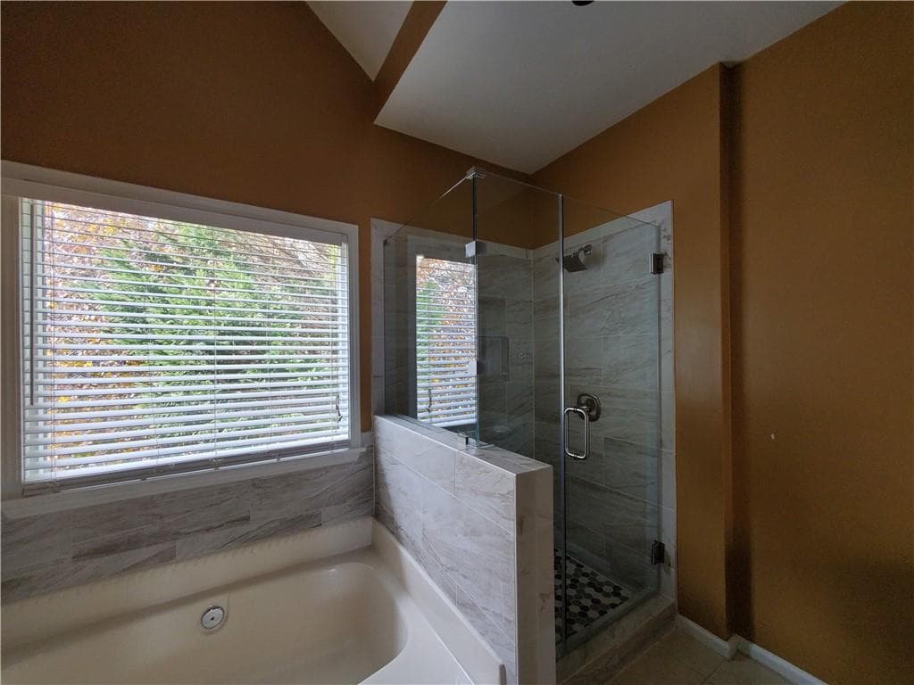 4 bedroom, 3 bathroom, 2,254 sq ft single family residence for rent at 310 Belmont Chase Court, Alpharetta, GA 30005 for $2,499 a month — photo 10