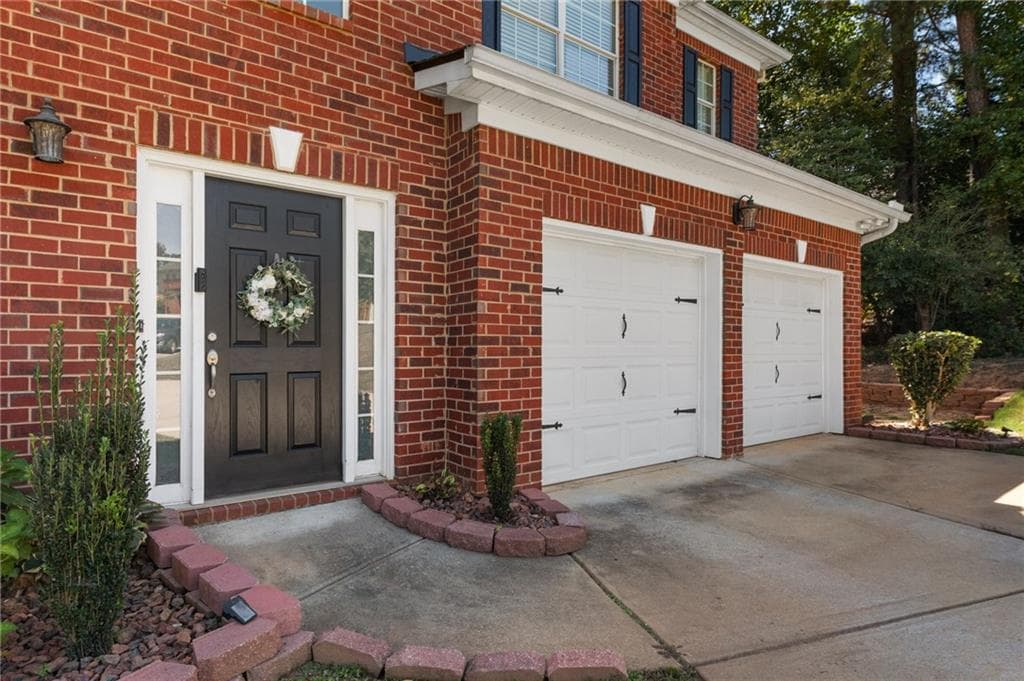 4 bedroom, 3 bathroom, 2,170 sq ft single family residence under contract at 4825 Carly Way, Lithonia, GA 30038 — photo 2