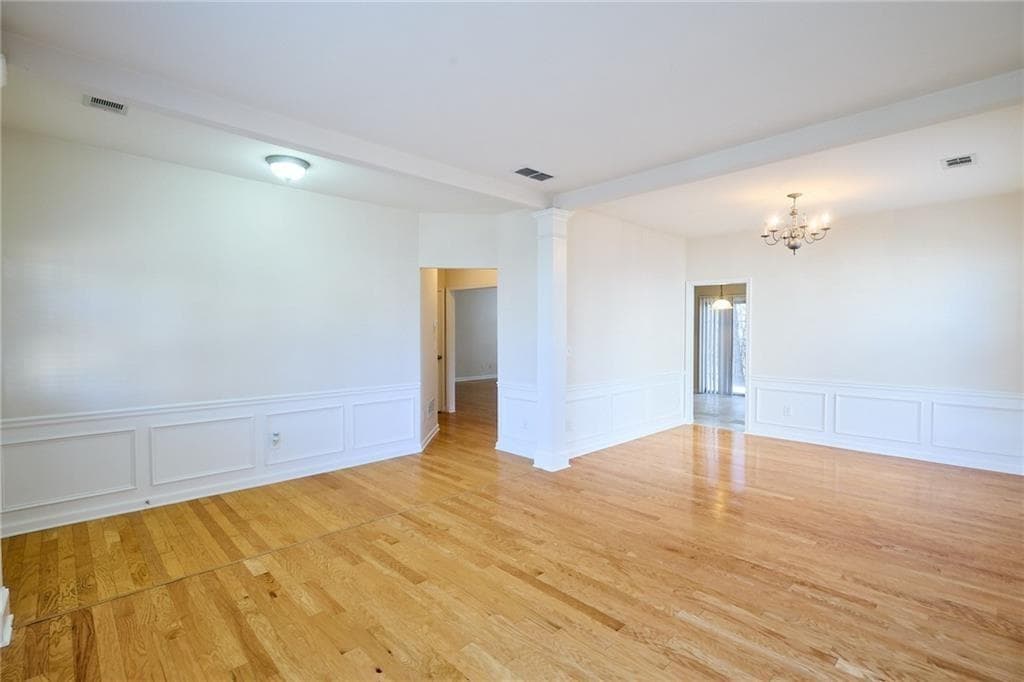 3 bedroom, 3 bathroom, 2,134 sq ft townhouse for sale at 1622 Hemburg Trace 3, Kennesaw, GA 30144 — photo 3