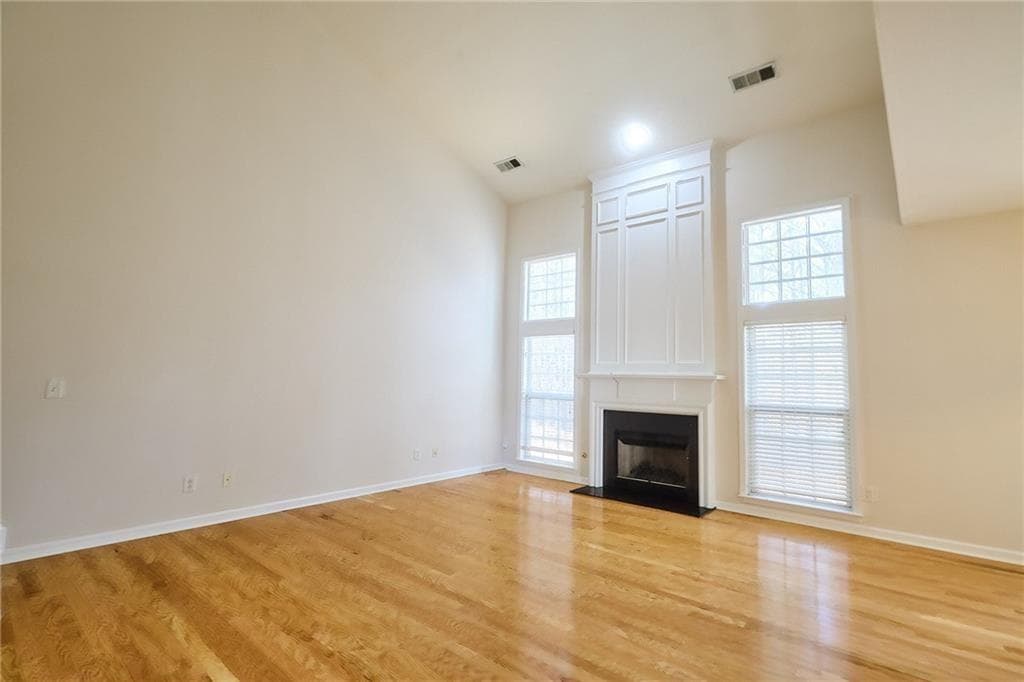 3 bedroom, 3 bathroom, 2,134 sq ft townhouse for sale at 1622 Hemburg Trace 3, Kennesaw, GA 30144 — photo 9