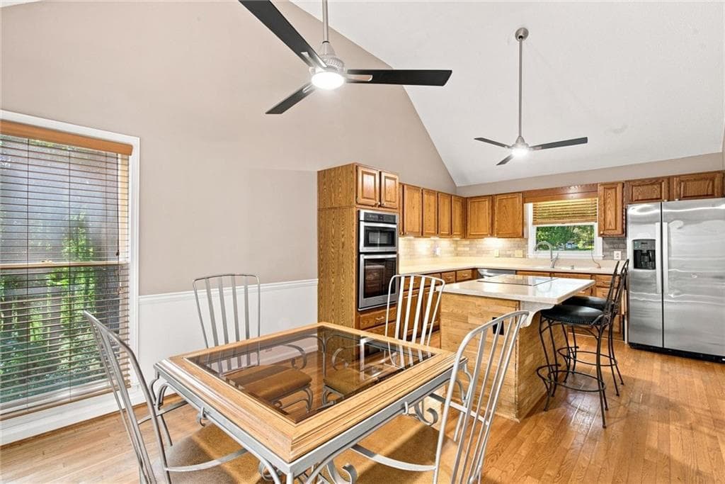 4 bedroom, 3 bathroom, 2,821 sq ft single family residence for sale at 4080 Stony River Way, Snellville, GA 30039 — photo 10