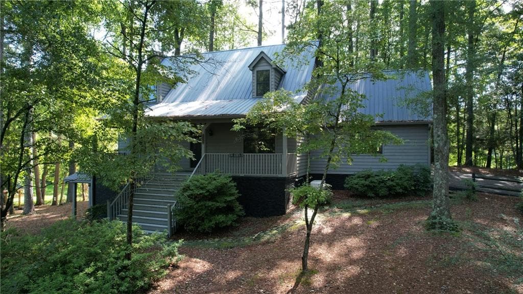 3 bedroom, 3 bathroom, 2,516 sq ft single family residence for rent at 4120 Heard Industrial Boulevard, Cumming, GA 30041 for $2,500 a month — photo 5