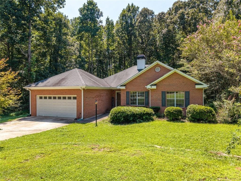 3 bedroom, 2 bathroom, 1,488 sq ft single family residence for sale at 122 Keeble Creek, Jasper, GA 30143