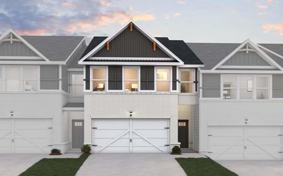 3 bedroom, 3 bathroom, 1,880 sq ft townhouse for sale at 3672 PARKWAY JAMES Drive, Snellville, GA 30039