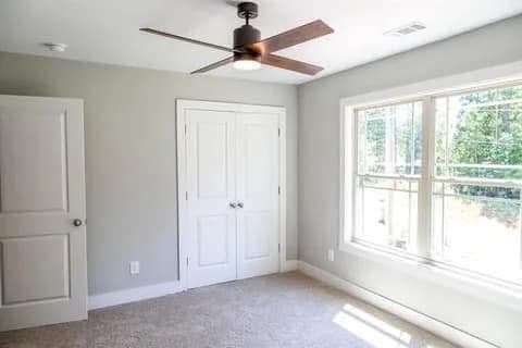 3 bedroom, 2 bathroom, 1,556 sq ft single family residence for rent at 8850 Four Mile Creek Road, Gainesville, GA 30506 for $2,000 a month — photo 5