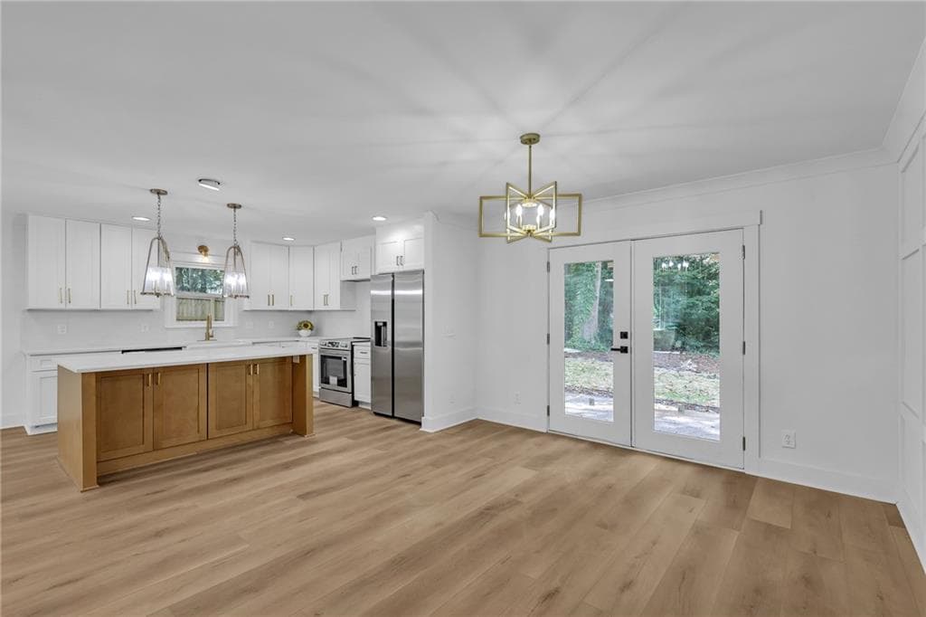 3 bedroom, 2 bathroom, 1,802 sq ft single family residence for sale at 3257 Hembree Court, Marietta, GA 30062 — photo 10