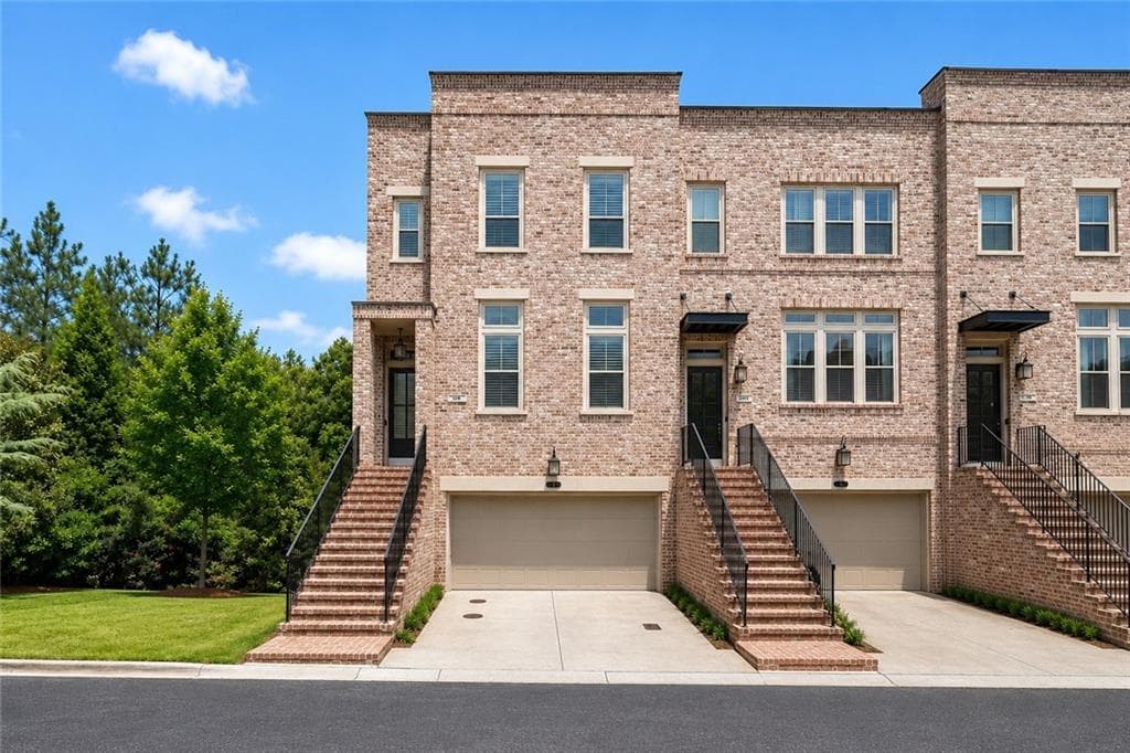 4 bedroom, 5 bathroom, 3,717 sq ft townhouse for rent at 59 Winslow Street, Atlanta, GA 30328 for $4,475 a month — photo 3