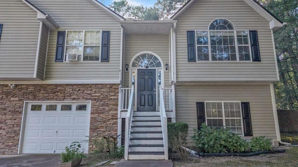 4 bedroom, 3 bathroom, 1,492 sq ft single family residence for sale at 321 Four Oaks Drive, Powder Springs, GA 30127 — photo 2