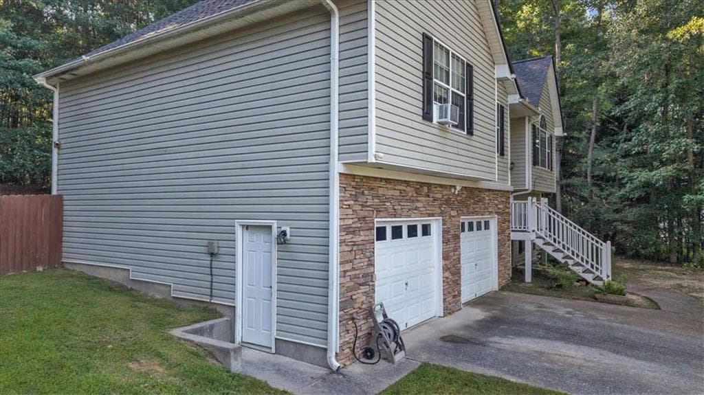 4 bedroom, 3 bathroom, 1,492 sq ft single family residence for sale at 321 Four Oaks Drive, Powder Springs, GA 30127 — photo 3