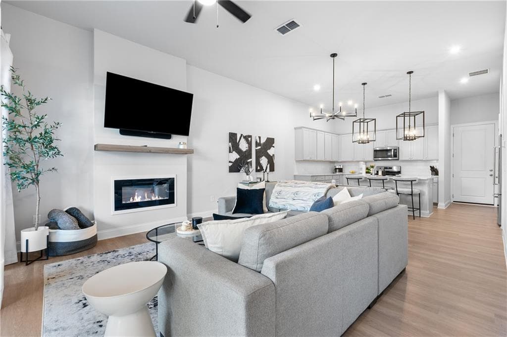 3 bedroom, 3 bathroom, 1,958 sq ft townhouse for rent at 777 STICKLEY OAK Way, Woodstock, GA 30189 for $2,999 a month — photo 4