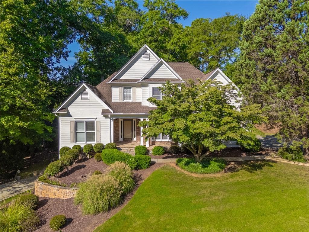 4 bedroom, 4 bathroom, 3,481 sq ft single family residence for sale at 2059 Woodside Park Drive, Woodstock, GA 30188 — photo 2