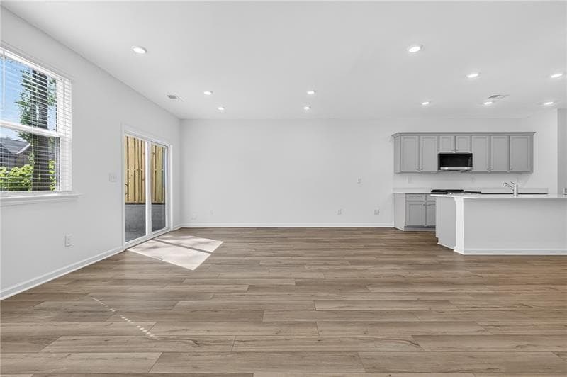 3 bedroom, 3 bathroom, 1,831 sq ft townhouse for rent at 879 Rainwater Trace, Lawrenceville, GA 30044 for $2,300 a month — photo 2