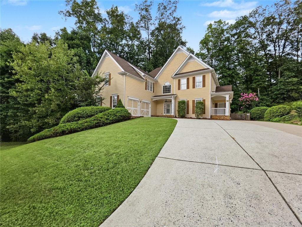 5 bedroom, 5 bathroom, 3,436 sq ft single family residence for sale at 2038 Haydenbrook Drive, Acworth, GA 30101 — photo 2