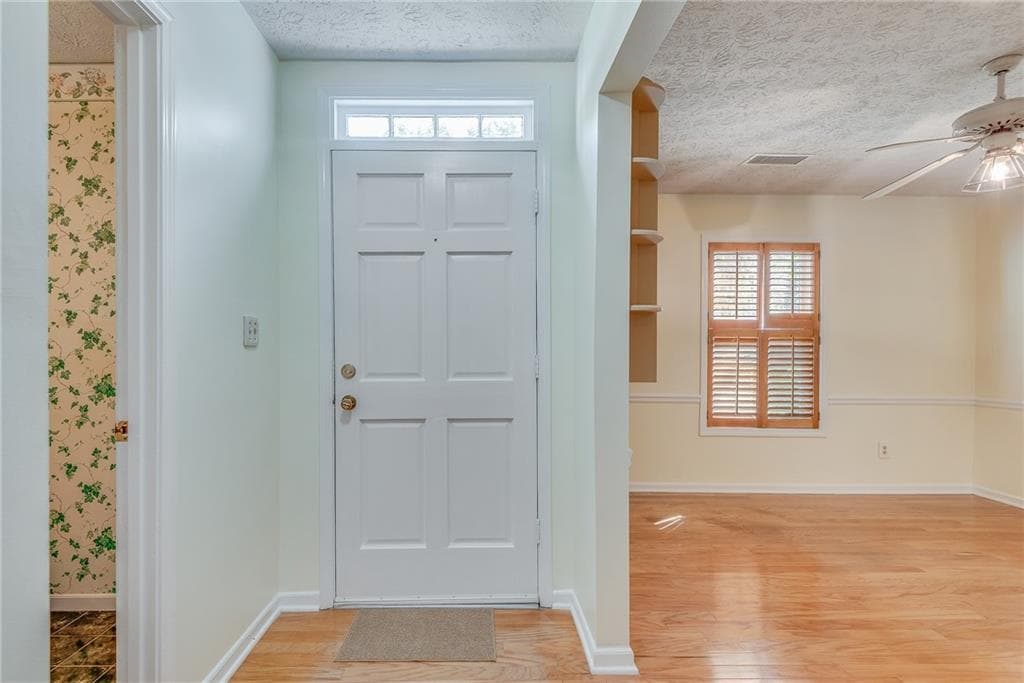 2 bedroom, 3 bathroom, 1,536 sq ft townhouse for sale at 837 Heritage Square, Decatur, GA 30033 — photo 7