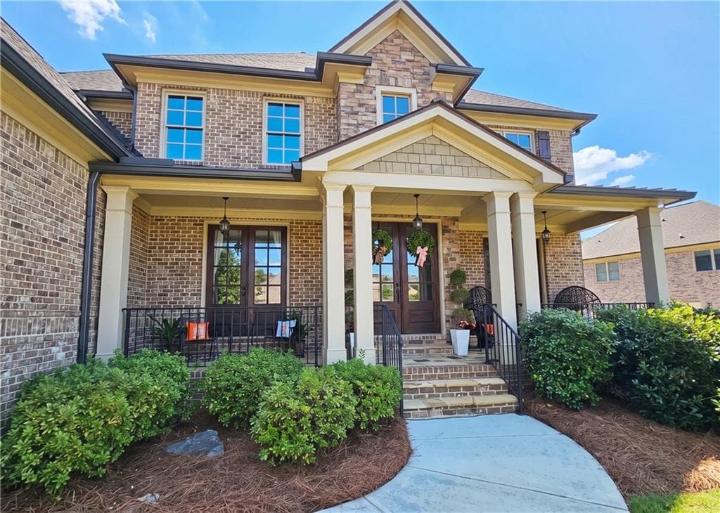 5 bedroom, 4 bathroom, 3,994 sq ft single family residence for sale at 4271 Sierra Creek Court, Hoschton, GA 30548 — photo 4