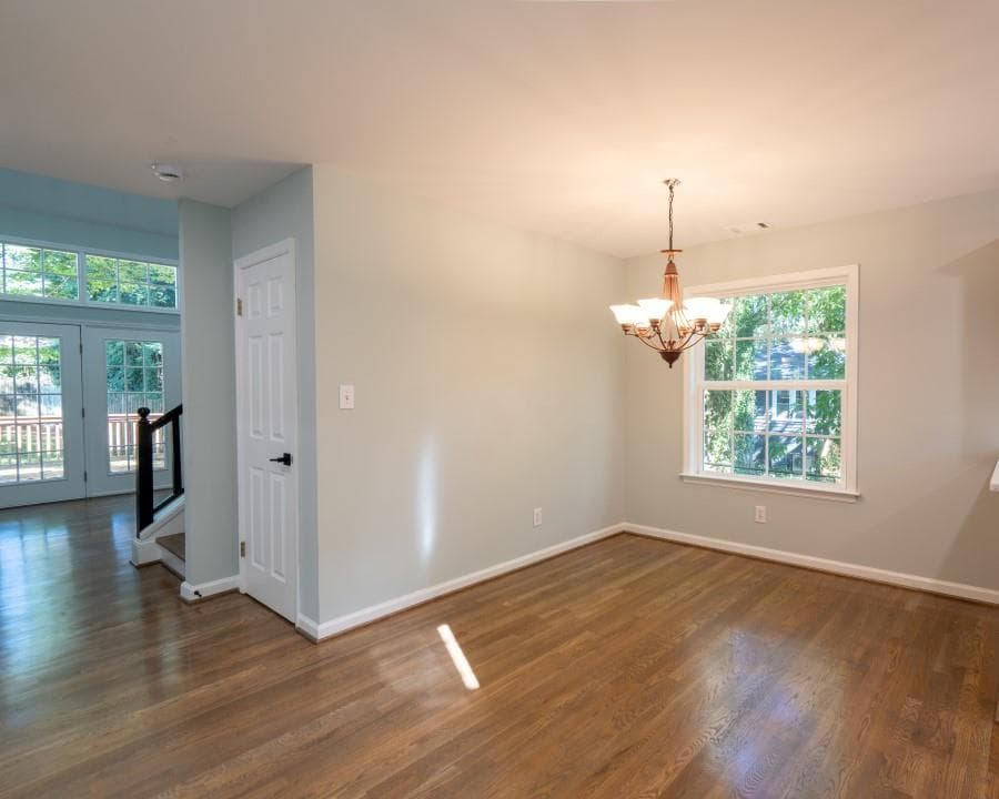 3 bedroom, 2 bathroom, 1,959 sq ft single family residence for sale at 819 Gaston Street, Atlanta, GA 30310 — photo 3