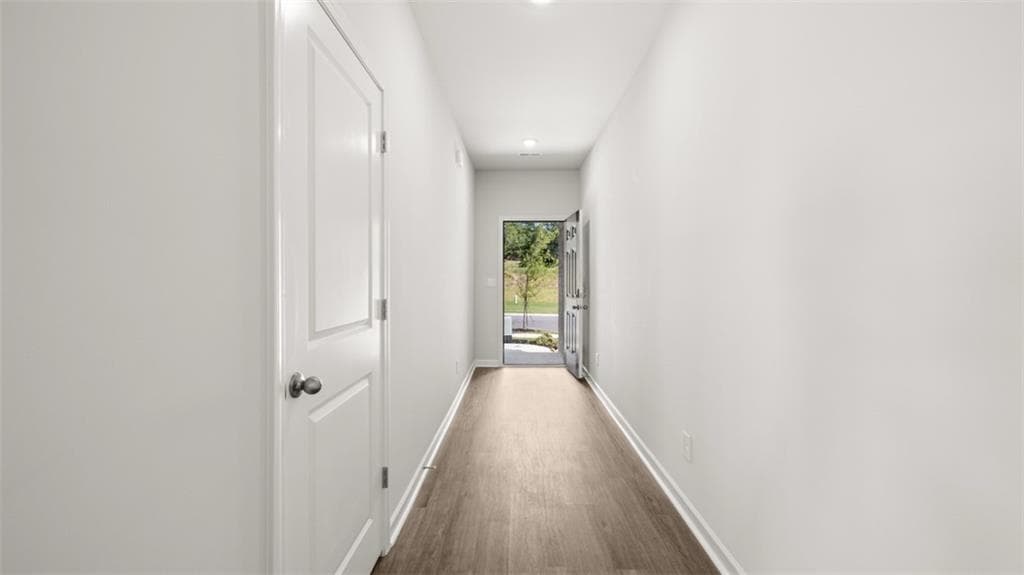 4 bedroom, 3 bathroom, 1,658 sq ft townhouse for sale at 138 Pinemarrow Trail, Stockbridge, GA 30281 — photo 3