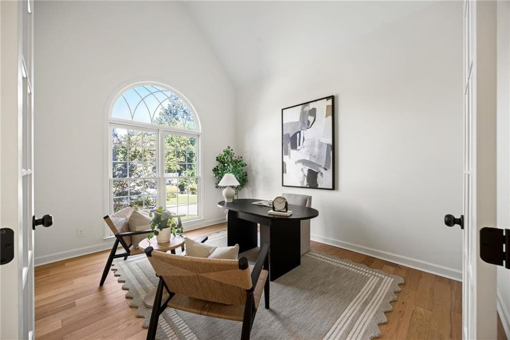 5 bedroom, 4 bathroom, 3,712 sq ft single family residence for sale at 770 Heathland Drive, Roswell, GA 30075 — photo 5