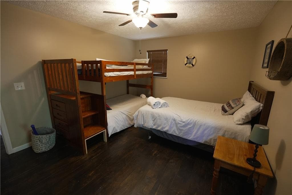 2 bedroom, 1 bathroom, 1,075 sq ft single family residence for sale at 1071 Sandy Run Drive, Sparta, GA 31087 — photo 9