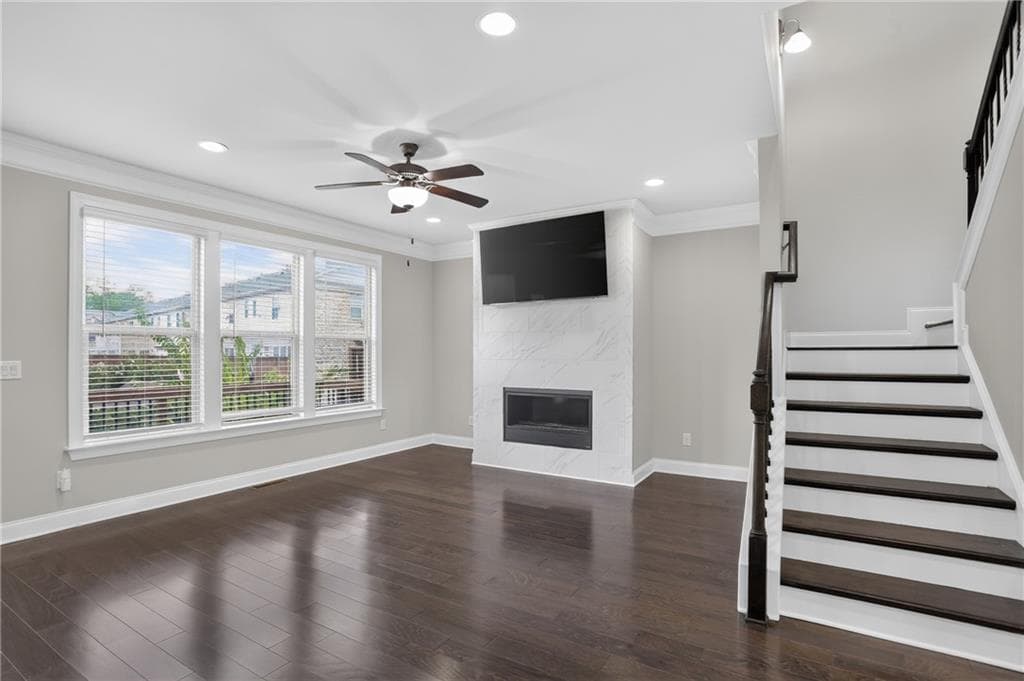 3 bedroom, 4 bathroom, 2,414 sq ft townhouse for sale at 4256 Townsend Lane, Atlanta, GA 30346 — photo 9