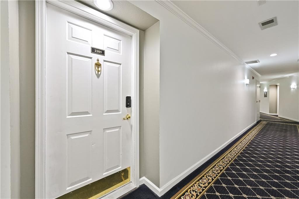 2 bedroom, 4 bathroom, 1,249 sq ft condominium for rent at 2201 Pine Heights Drive, Atlanta, GA 30324 for $2,199 a month — photo 8