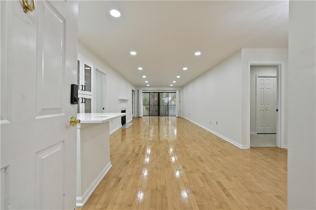2 bedroom, 4 bathroom, 1,249 sq ft condominium for rent at 2201 Pine Heights Drive, Atlanta, GA 30324 for $2,199 a month — photo 9