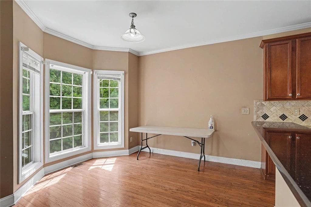 4 bedroom, 4 bathroom, 2,619 sq ft single family residence for sale at 2871 Weatherstone Circle, Conyers, GA 30094 — photo 9