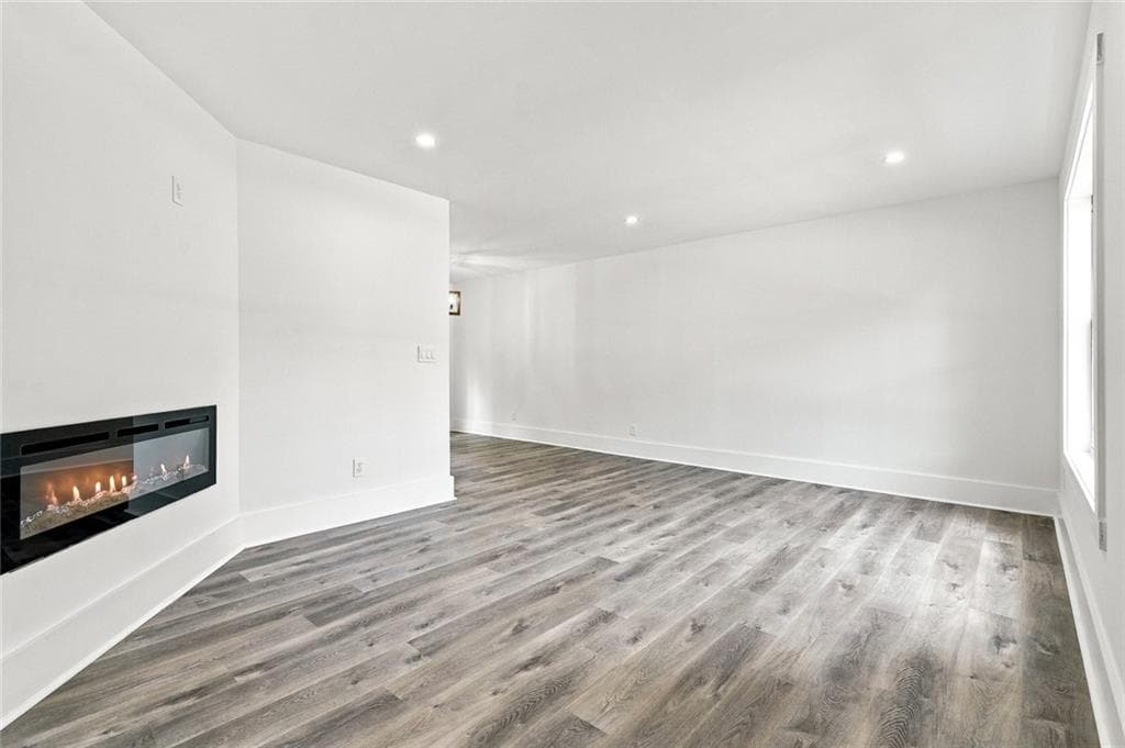 3 bedroom, 2 bathroom, 1,884 sq ft single family residence for sale at 5441 Forest Path Court, Stone Mountain, GA 30088 — photo 5