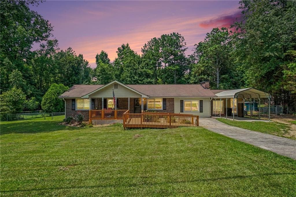 3 bedroom, 2 bathroom, 1,425 sq ft single family residence for sale at 539 Morningside Drive, Hiram, GA 30141
