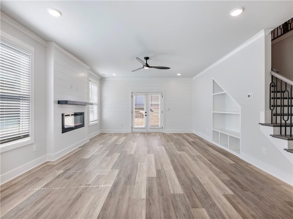 6 bedroom, 4 bathroom, 2,959 sq ft single family residence for sale at 2420 Reserve Manor Court, Lawrenceville, GA 30043 — photo 8
