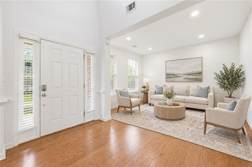 6 bedroom, 4 bathroom, 4,014 sq ft single family residence for sale at 720 Yasha Court, Alpharetta, GA 30005 — photo 6