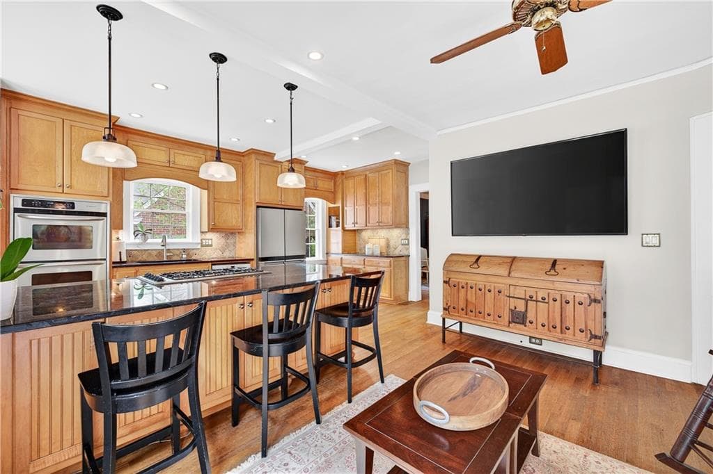 3 bedroom, 2 bathroom, 1,963 sq ft single family residence for rent at 1190 Cumberland Road, Atlanta, GA 30306 for $4,250 a month — photo 9