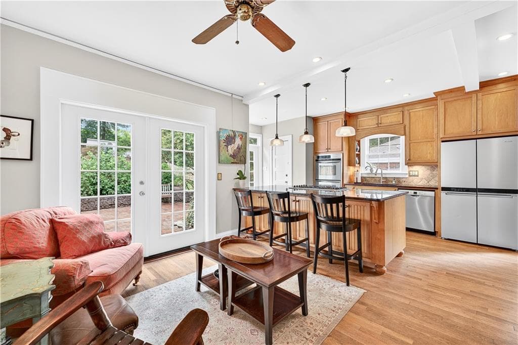 3 bedroom, 2 bathroom, 1,963 sq ft single family residence for rent at 1190 Cumberland Road, Atlanta, GA 30306 for $4,250 a month — photo 10