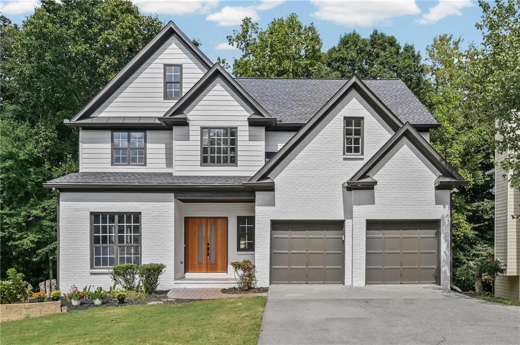 5 bedroom, 4 bathroom, 2,742 sq ft home for sale at 625 Kingsport Drive, Roswell, GA