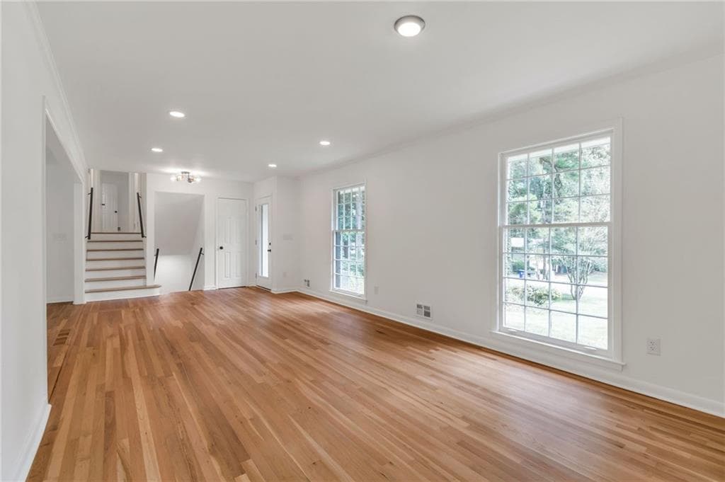 4 bedroom, 3 bathroom, 2,358 sq ft single family residence for sale at 2616 Hawthorne Drive, Atlanta, GA 30345 — photo 7