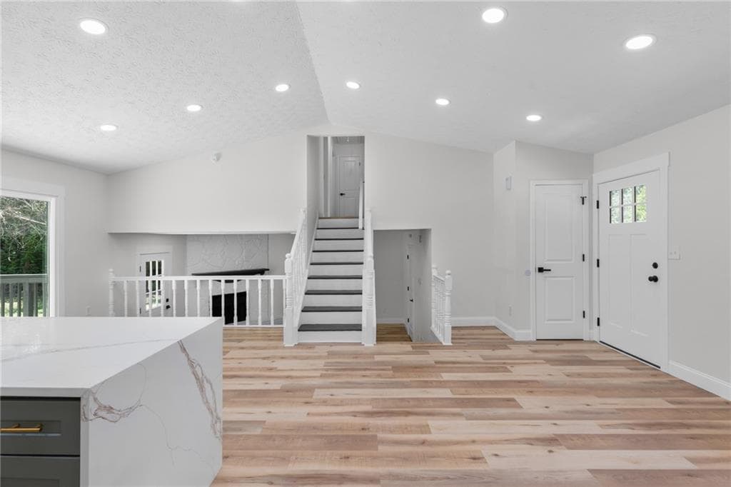 3 bedroom, 2 bathroom, 1,450 sq ft single family residence for sale at 847 Half Moon Hollow, Lilburn, GA 30047 — photo 3