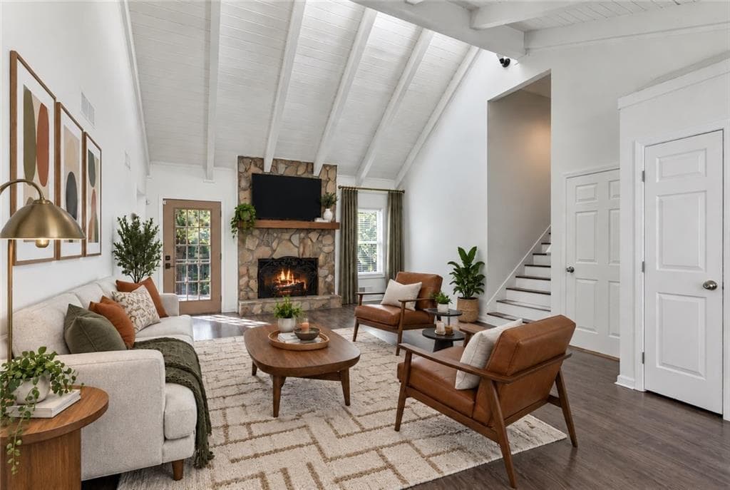 4 bedroom, 3 bathroom, 2,264 sq ft single family residence under contract at 2741 Sudbury Trace, Marietta, GA 30062 — photo 4