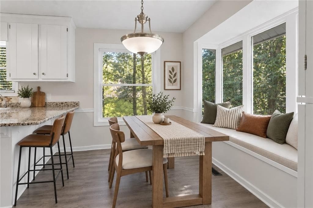 4 bedroom, 3 bathroom, 2,264 sq ft single family residence under contract at 2741 Sudbury Trace, Marietta, GA 30062 — photo 8